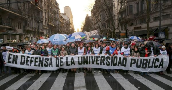 Argentina: court demands university salary restoration amid faculty strikes