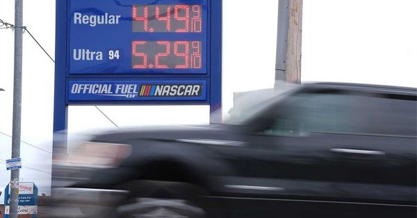 Another front for Trump, “pain in the pump”, gasoline above US$ 4 a gallon