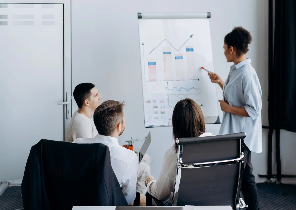 Teamschulung und Unterstützung bei der Einführung neuer Systeme